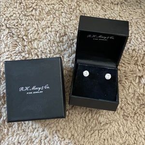 brand new diamond earring studs